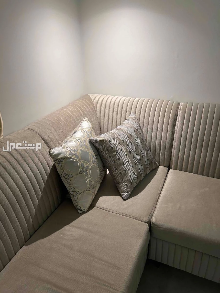كنب بيج للبيع ب 2200في الرياض حي الملز