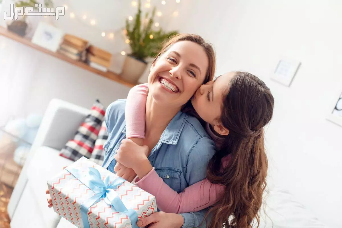 أجمل رسائل عيد الأم 2025 للأمهات الجدد.. صور عبارات جميلة عبارات هدية للام قصيرة