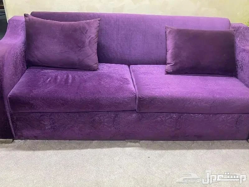 للبيع كنب شبه جديد في مكة المكرمة حي الغسالة