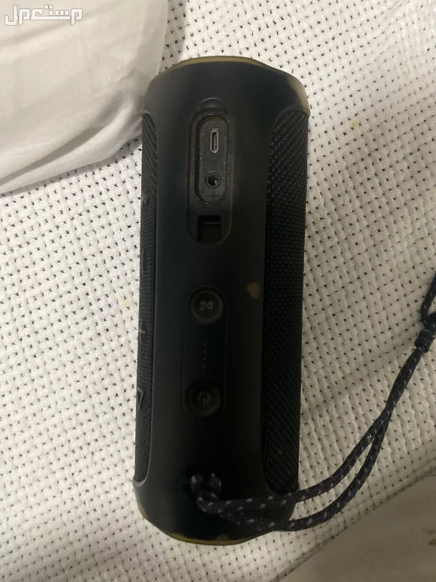سماعه JBL للبيع  في جدة بسعر 100 ريال سعودي
