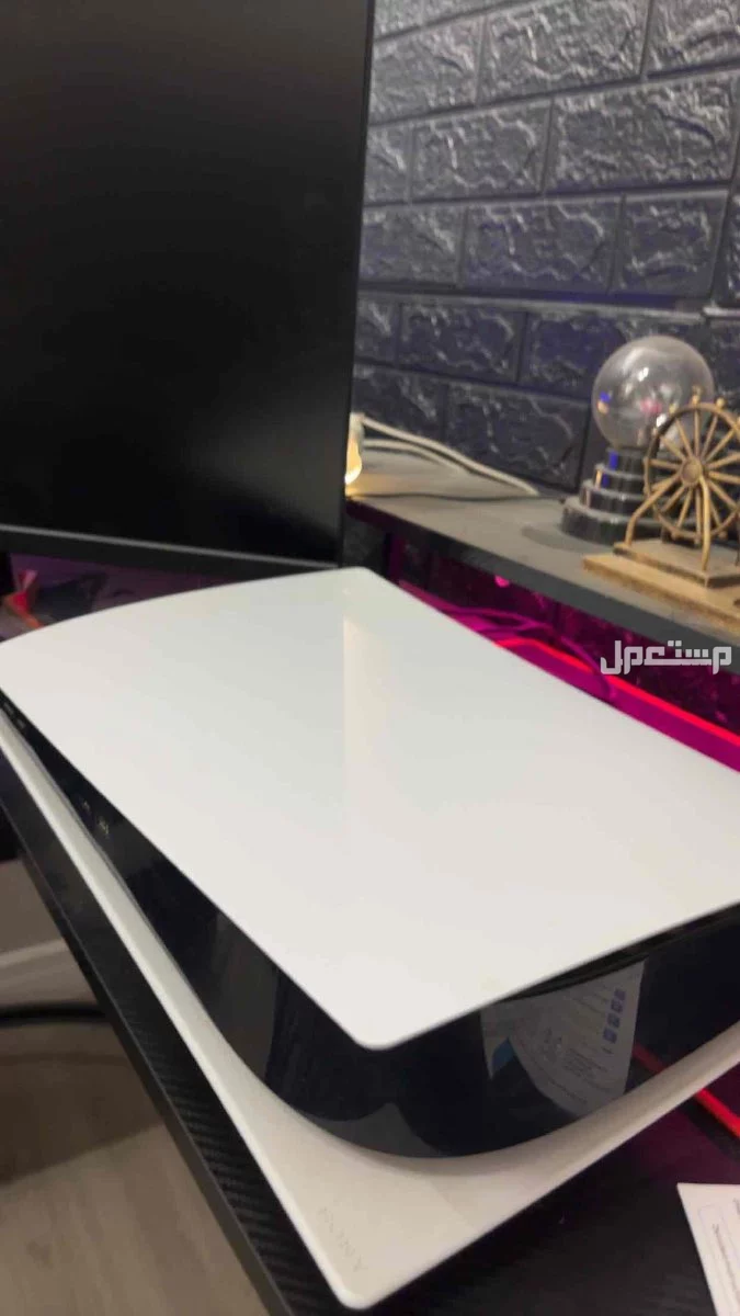 سوني فايف للبيع نظيف على السوم لايجي الا الصامل