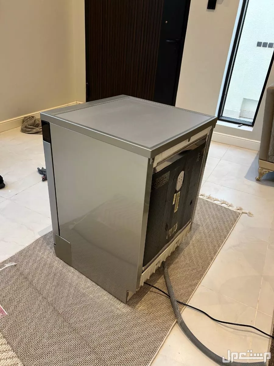 غسالة ‏whirlpool في جيزان للبيع