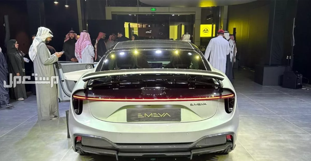 مواصفات وأسعار سيارات لوتس 2025.. طرازات رياضية فاخرة كم سعر Lotus 2025؟