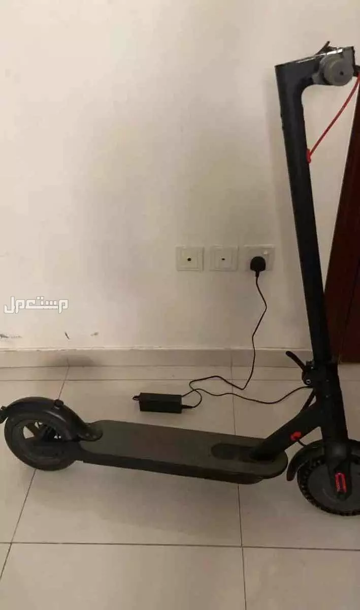 سكوتر كهربائي للبيع - حالة ممتازة وسعر مناسب!✨🔥