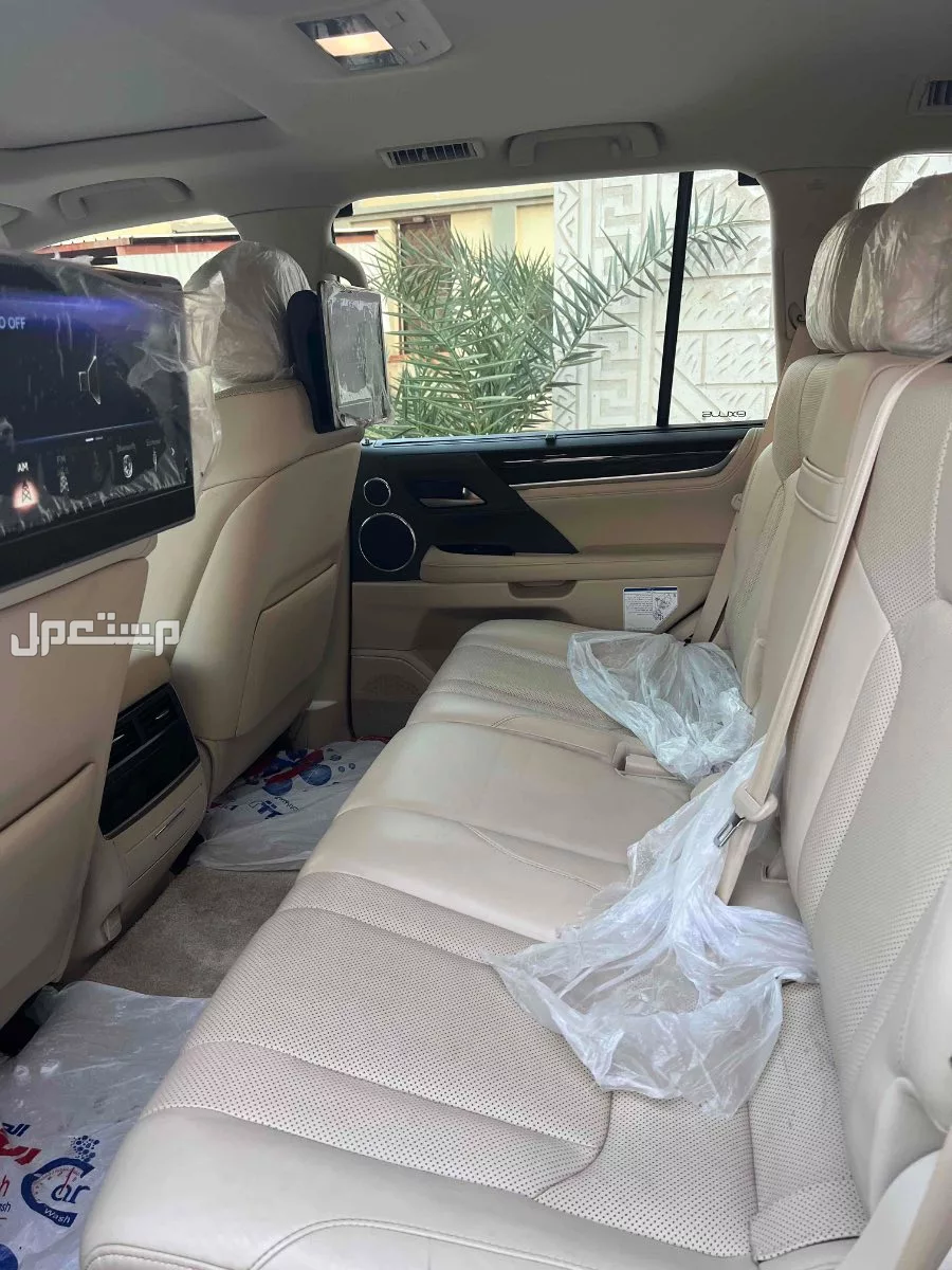لكزس LX 2020 في جدة بسعر 300 ريال سعودي