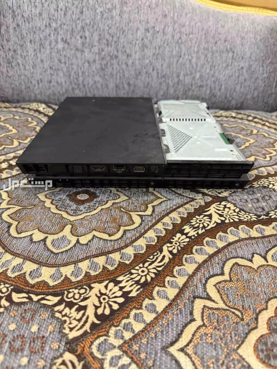 سوني 4 في جدة بسعر 350 ريال سعودي