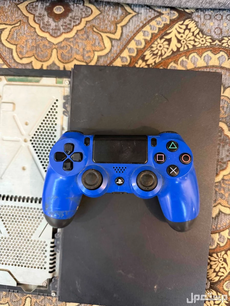 سوني 4 في جدة بسعر 350 ريال سعودي