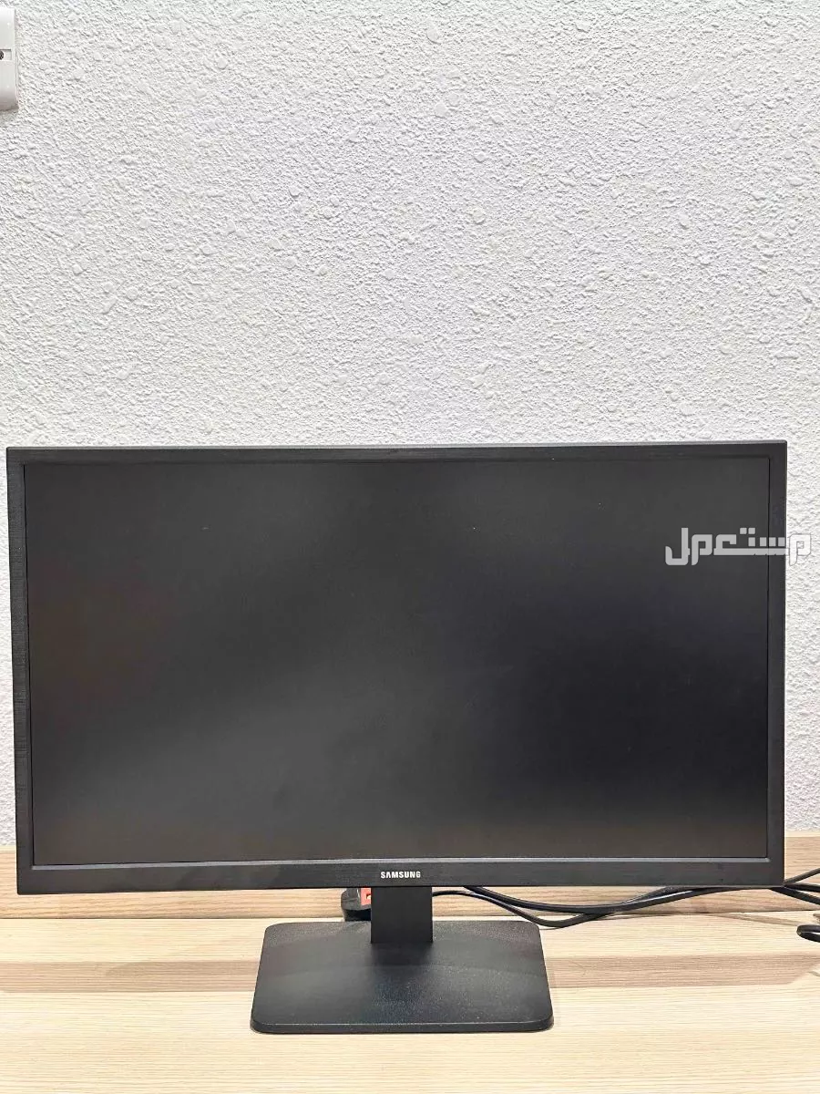 للبيع شاشة سامسونج السعر 220 ابها