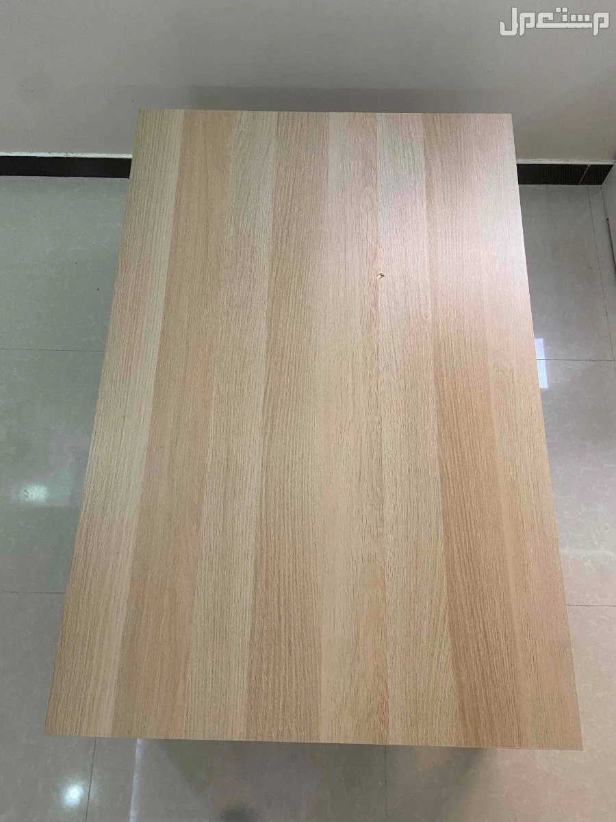 طاولة ايكيا  في الرياض بسعر 150 ريال سعودي