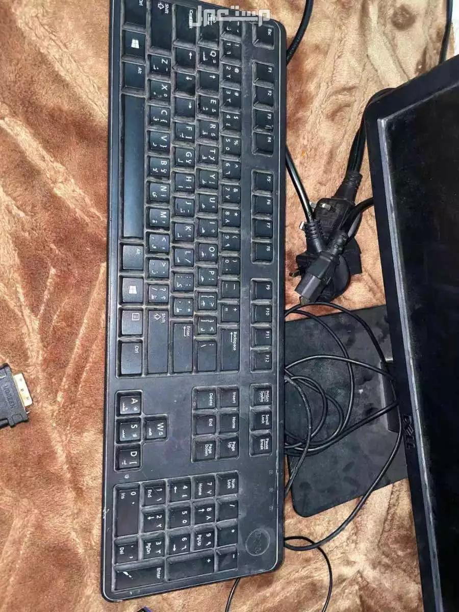 مستعمل سريع الاستعمال الشركهDELL الجهاز نضيف مب مستعمل شهرين