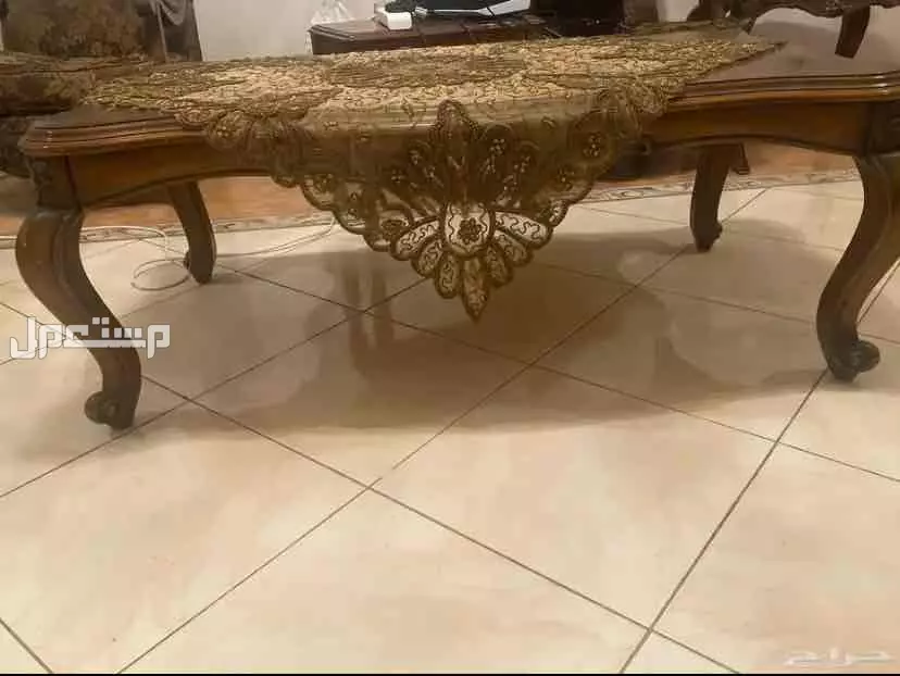كنب وطاولات للبيع و أبجورات في جدة