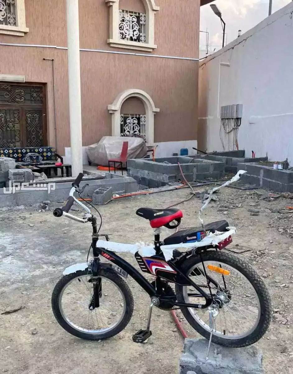 سيكل رامبو نظيف في الباحة بسعر 200 ريال سعودي