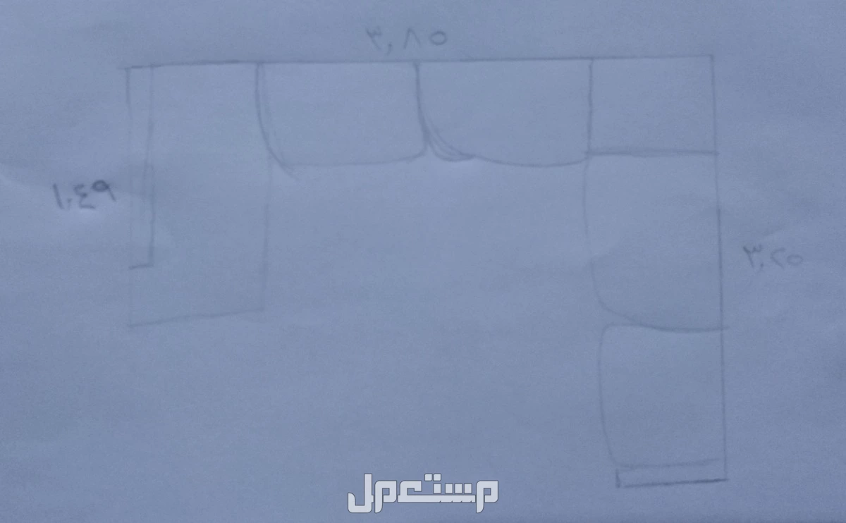 للبيع كنب حرف U في جدة بسعر ألف ريال سعودي