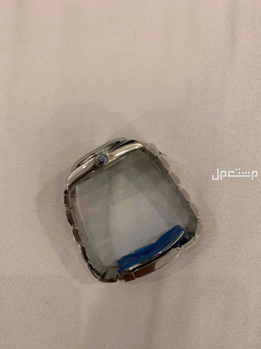 ساعة رولكس صفراء في الدمام بسعر 160 ريال سعودي