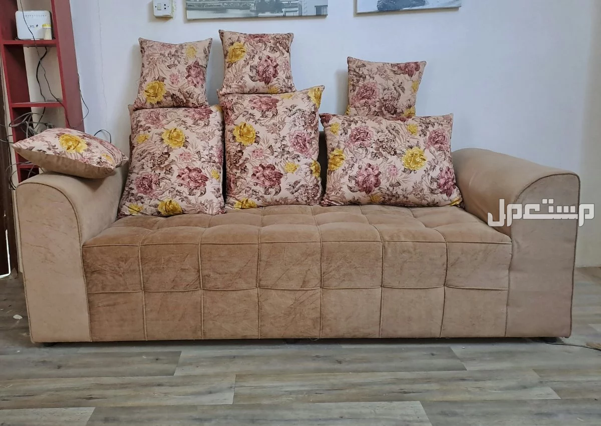 كنب كلاسيك ثلاث قطع 5 أشخاص - بريدة
