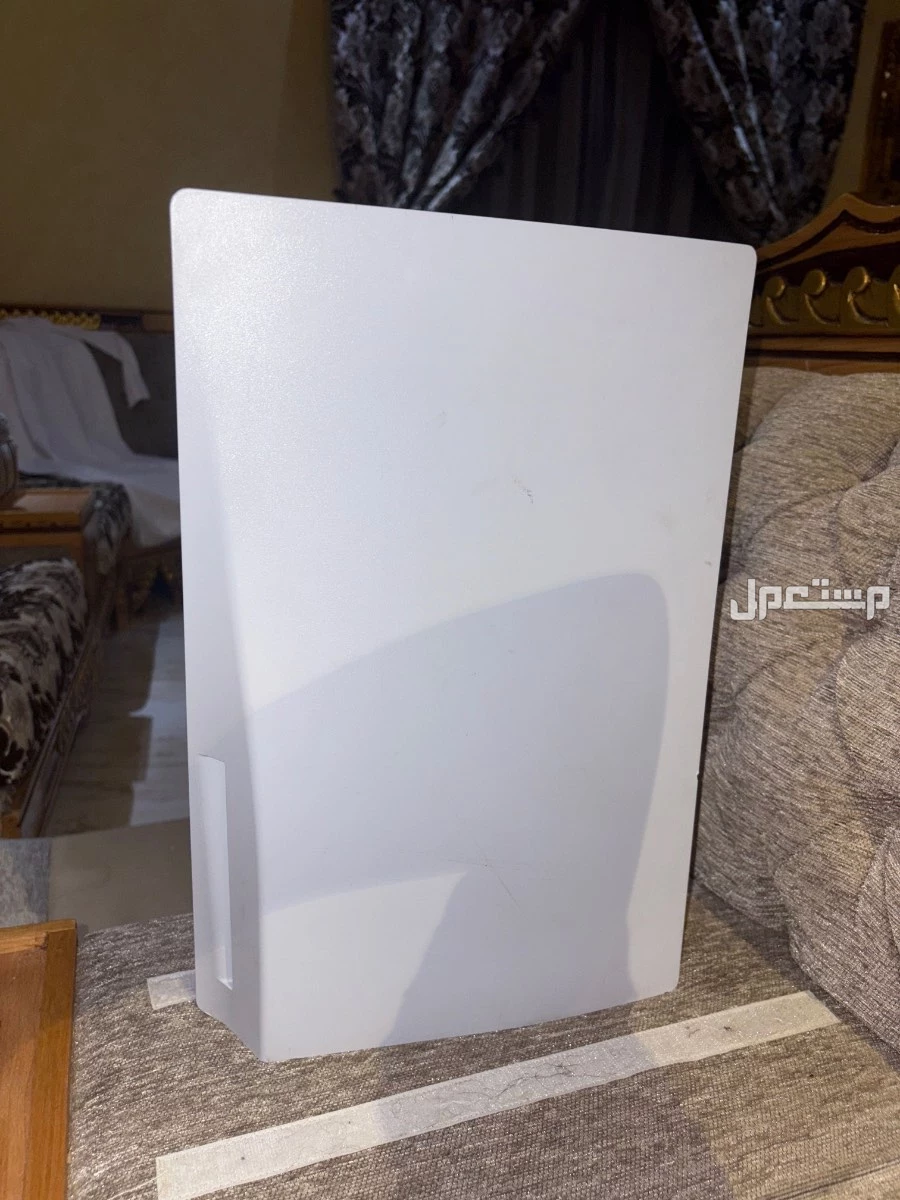 اقدم لكم سوني فايف معه قراند 5 بدون يد قابل لتفاوض