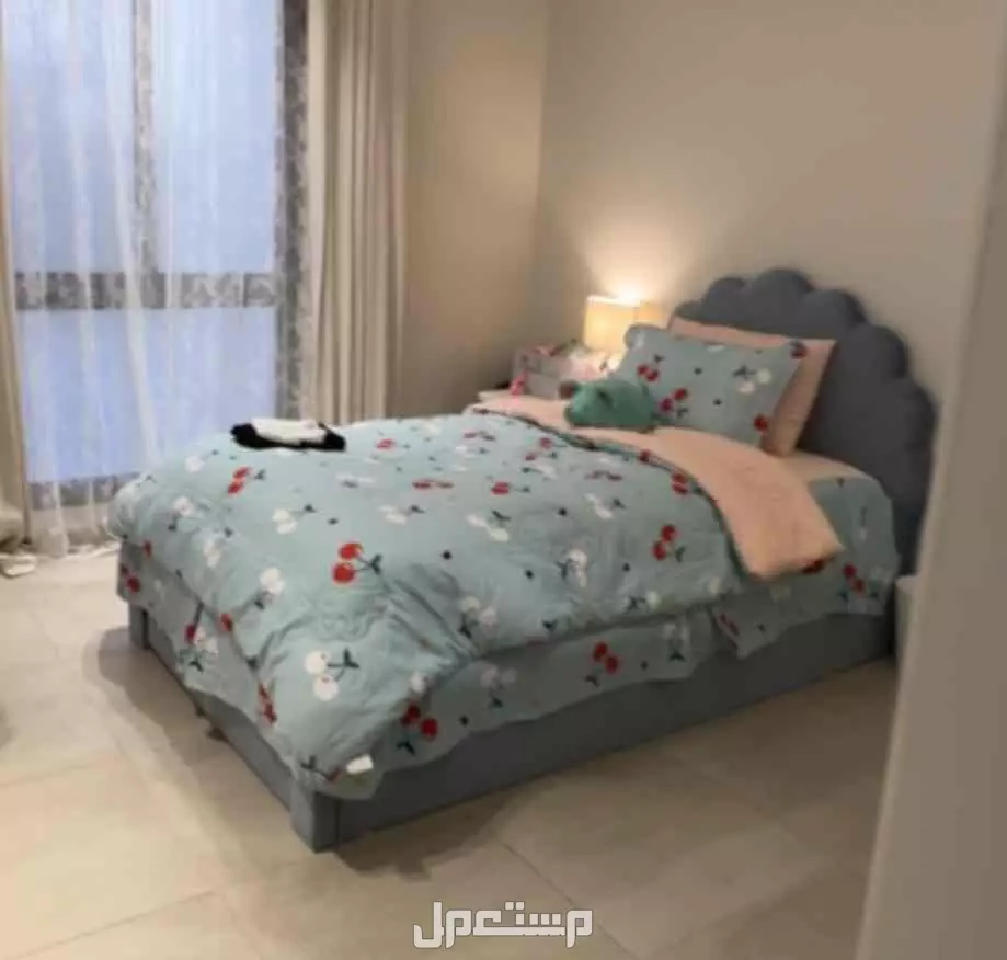 سرير للبيع بالرياض في الرياض بسعر 700 ريال سعودي
