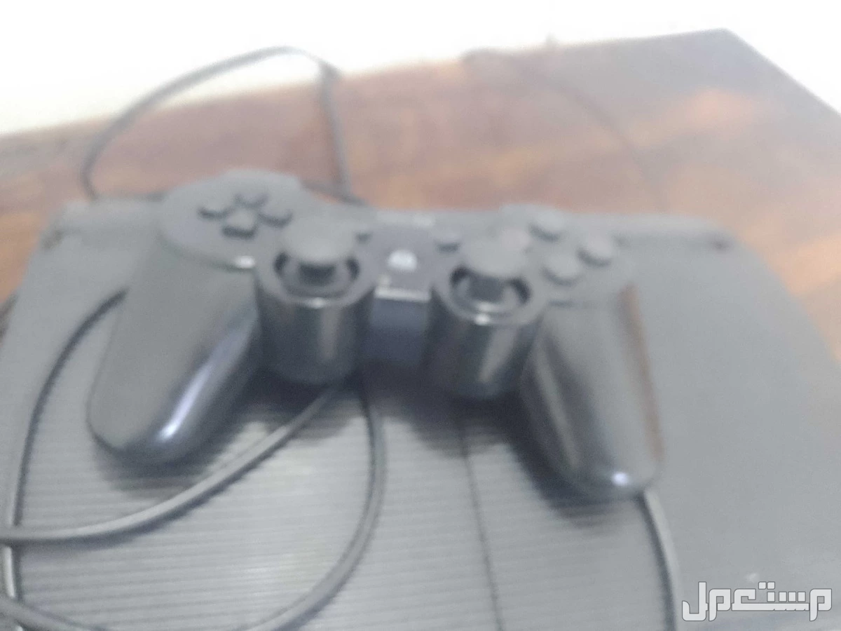 للبيع سوني 3 مع يد سليمه شاحن  هنالك فوق الخمسون لعبه من ضمنها gtav call of duty child of light و المزيد