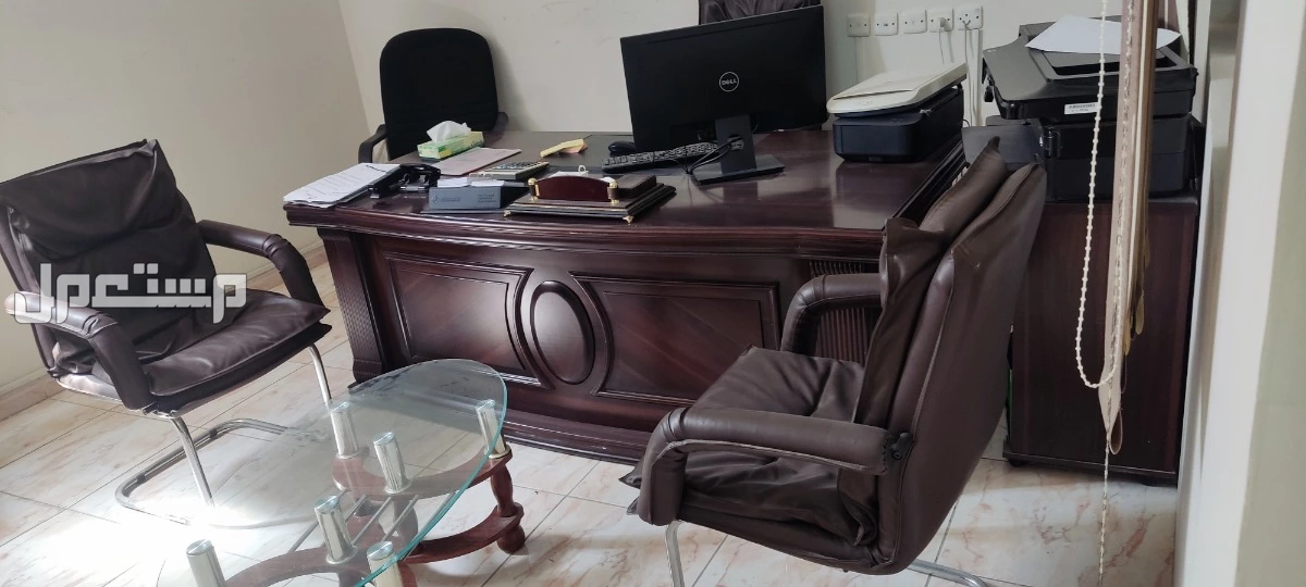 اللبيع اثاث مكانب كامل في الرياض بسعر 5 آلاف ريال سعودي