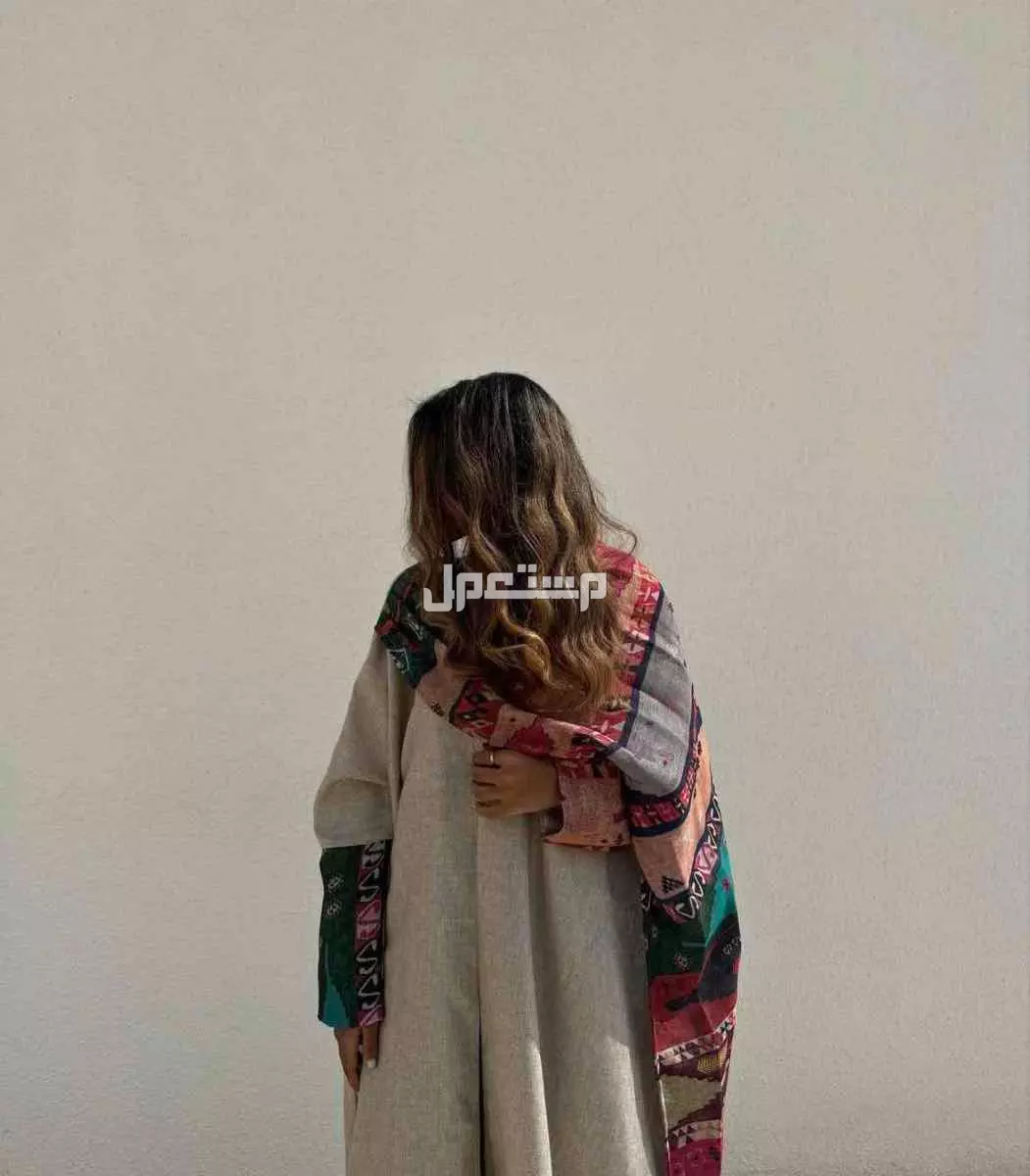 شيين عباية جديدة للبيع سبب البيع لا يوجد خدمة ارجاع لديهم