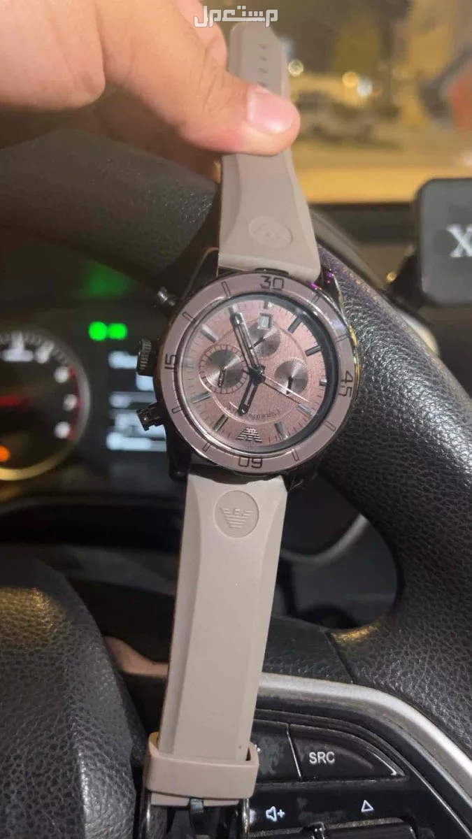 للبيع ساعه Emporio Armani في المدينة المنورة بسعر ألف ريال سعودي
