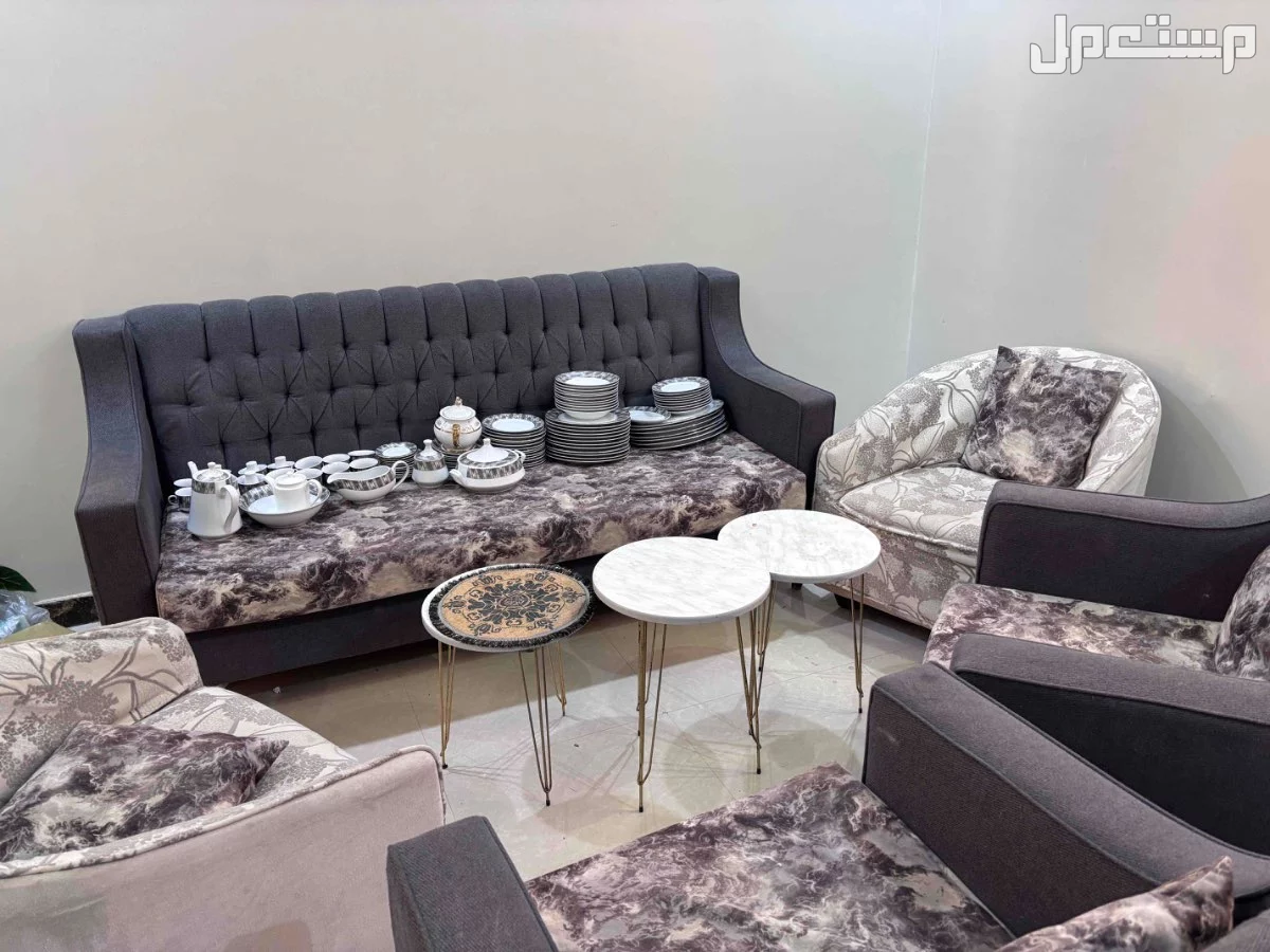 كنب للبيع في الرياض بسعر 750 ريال سعودي