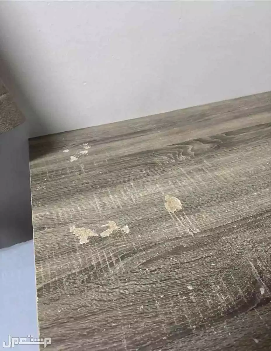 مكتب جميل ب درجين في الرياض بسعر 120 ريال سعودي