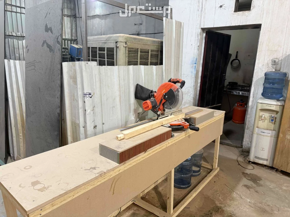 أغراض ورشة نجارة للبيع  في الرياض بسعر 1 ريال سعودي