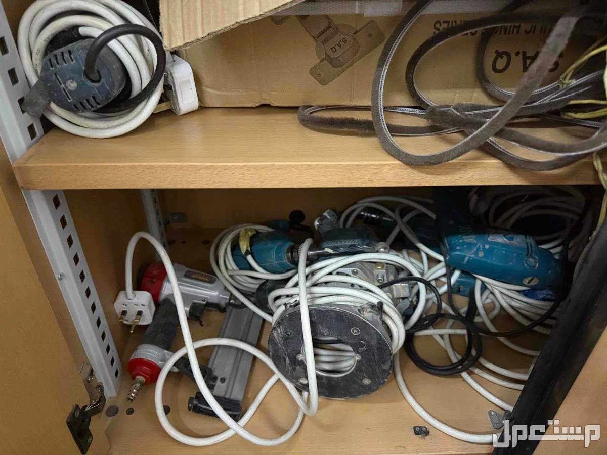 أغراض ورشة نجارة للبيع  في الرياض بسعر 1 ريال سعودي