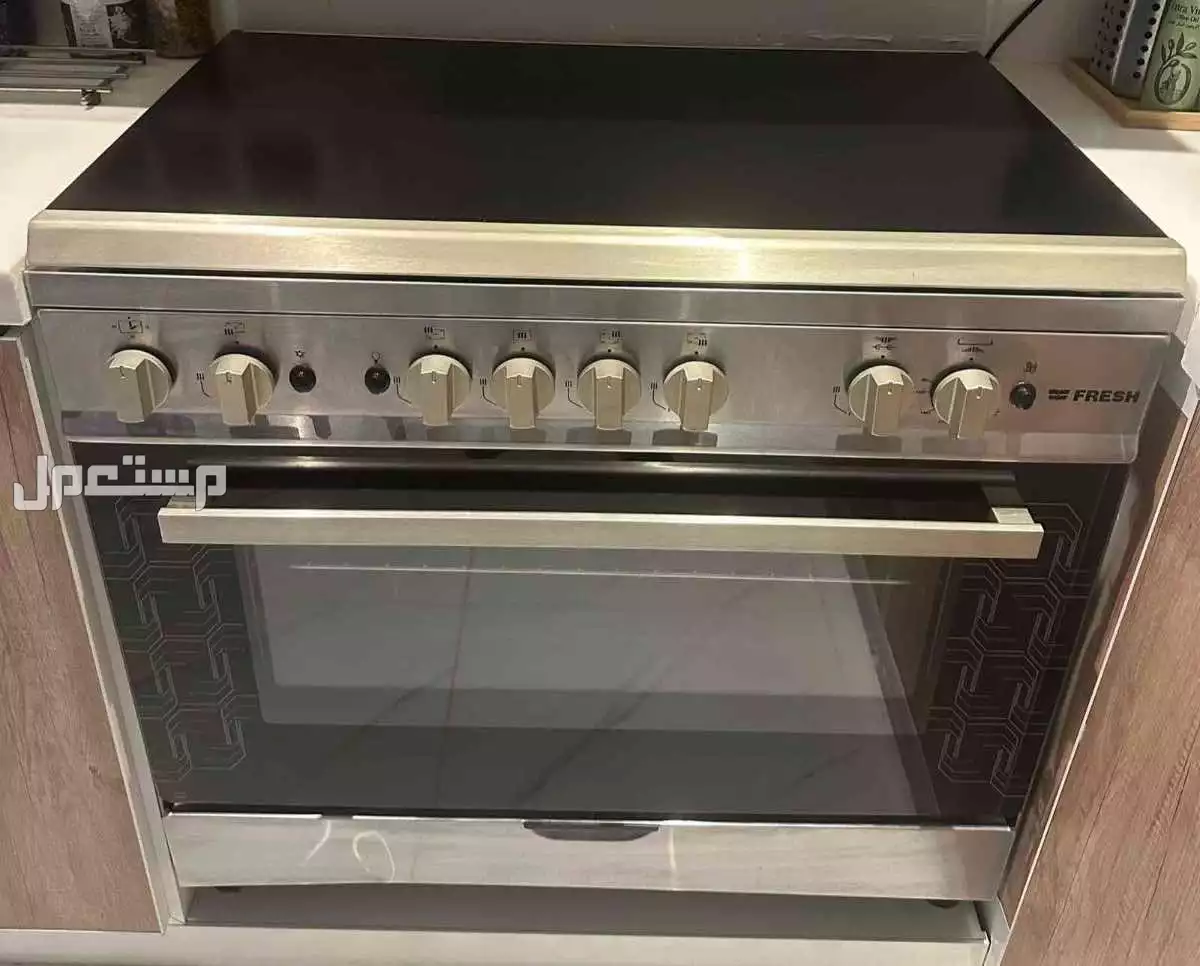 فرن فريش 5 عيون ومروحة شفط في الرياض بسعر 850 ريال سعودي