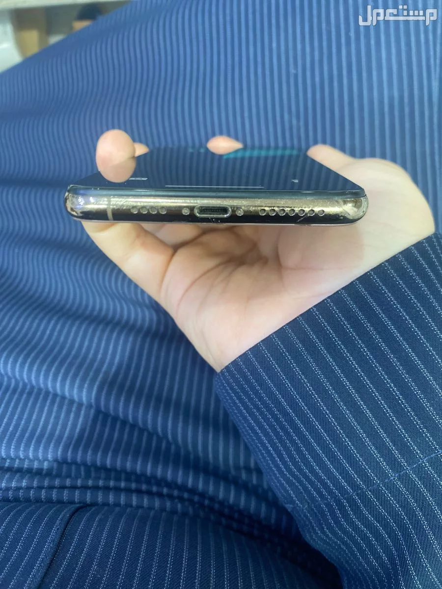 ايفون Xs ماكس للبيع 265قيقا بطارية 28