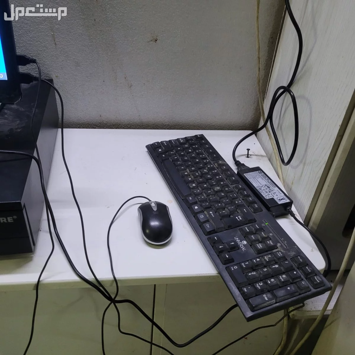كمبيوتر كاشير باللمس في الرياض بسعر 1000 ريال قابل للتفاوض