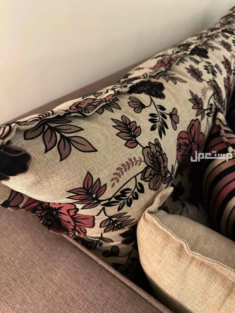 كنب للبيع في المدينة المنورة على السوم