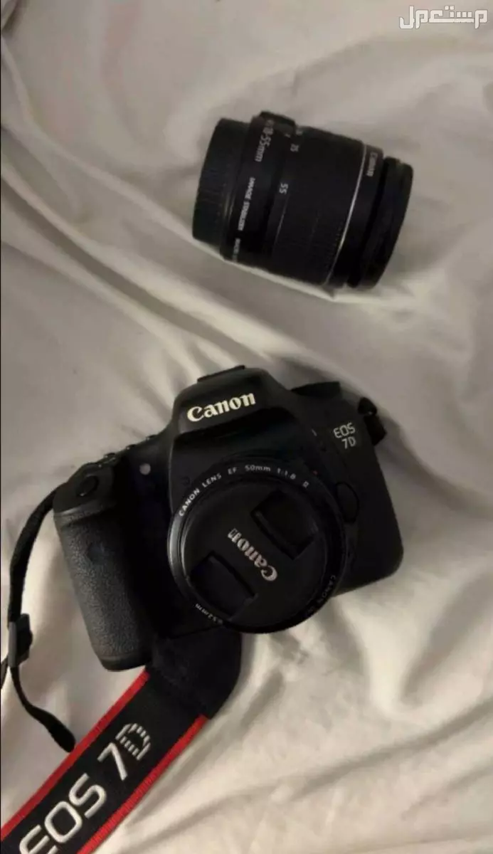 Canon eos 7D                         بسعر 1600 ريال سعودي
