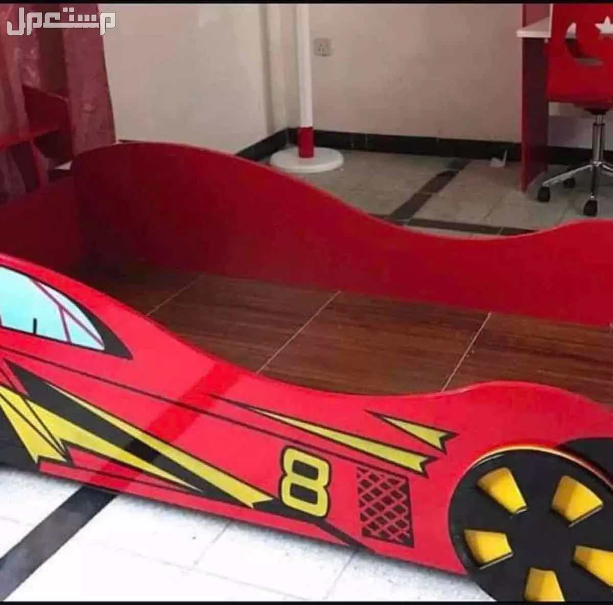 سرير اطفال شكل سيارة ( جديد ) new bed car shaped