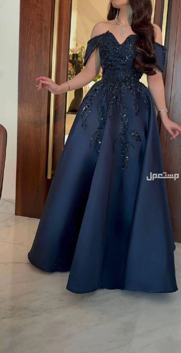 فساتين  متنوعه ترضي جميع الاذواق مصممه بأسلوب رائع وحديثه   كشخه واناقه وتميز اعياد مناسبات حفلات سهرات واعراس   المقاسات  S  M  L  XL  XXL  XXXL    شحن مجاني وسريع لجميع مدن المملكة وخدمة ت