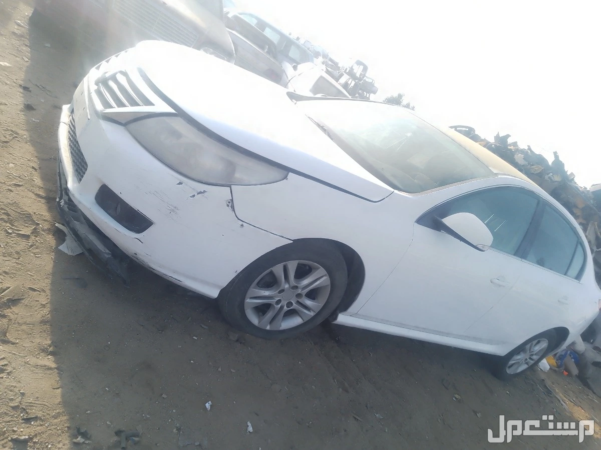 البيع قطع غيار تشليح رينو سفران موديل 2010