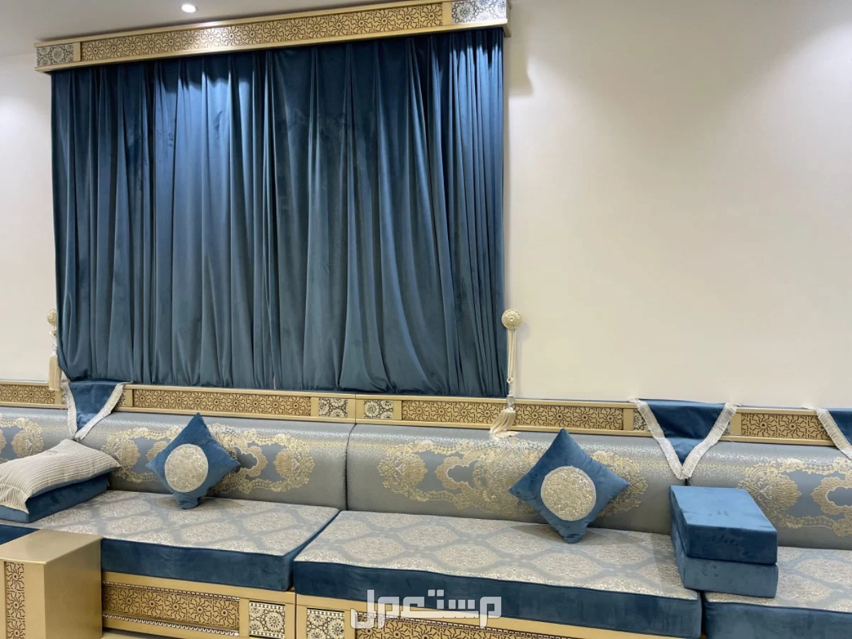 قرية حجر ضواحي محافظة رابغ  في رابغ بسعر 12 ألف ريال سعودي