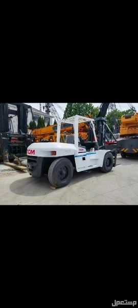 رافعه شوكيه فوركلفت Forklift  و3طن 5طن7طن10طن16 طن للايجار