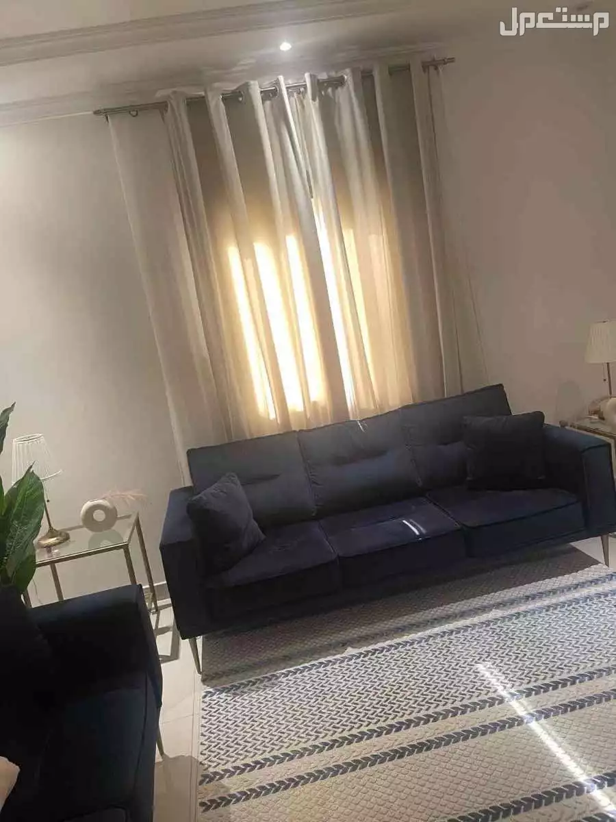 جده حي الفيصليه كنب جديد جدا  اشلي مفروشات الرقيب