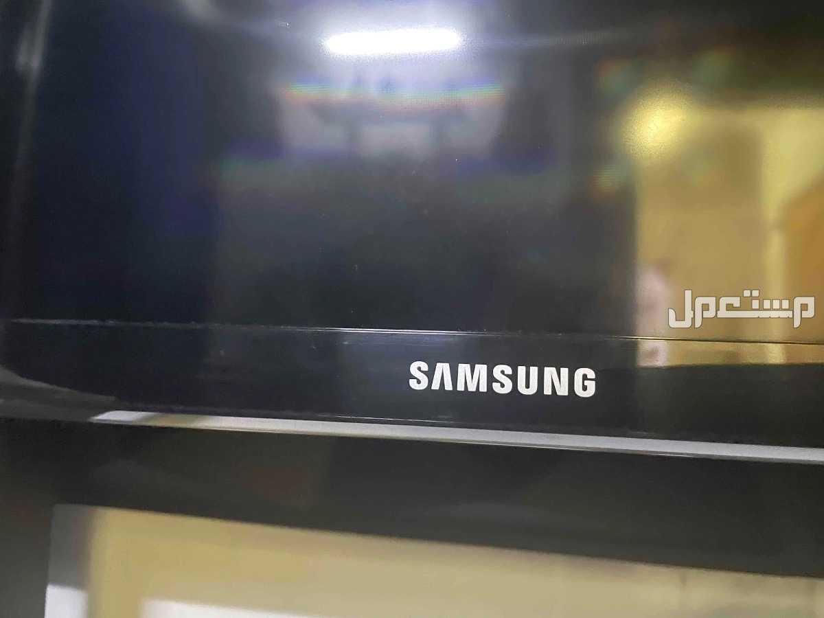 شاشة سامسونج ال اي دي 46 بوصة في الرياض بسعر ألف ريال سعودي