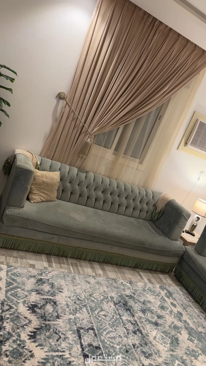كنب في الطائف بسعر ألف ريال سعودي