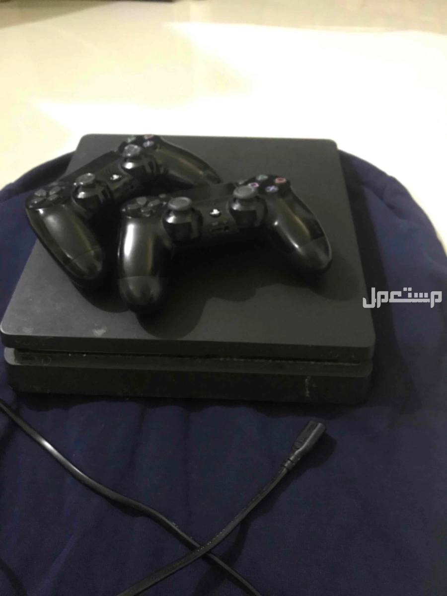 سوني 4 سليم  ماركة سوني في المهدية وصل السوم 300 ريال سعودي