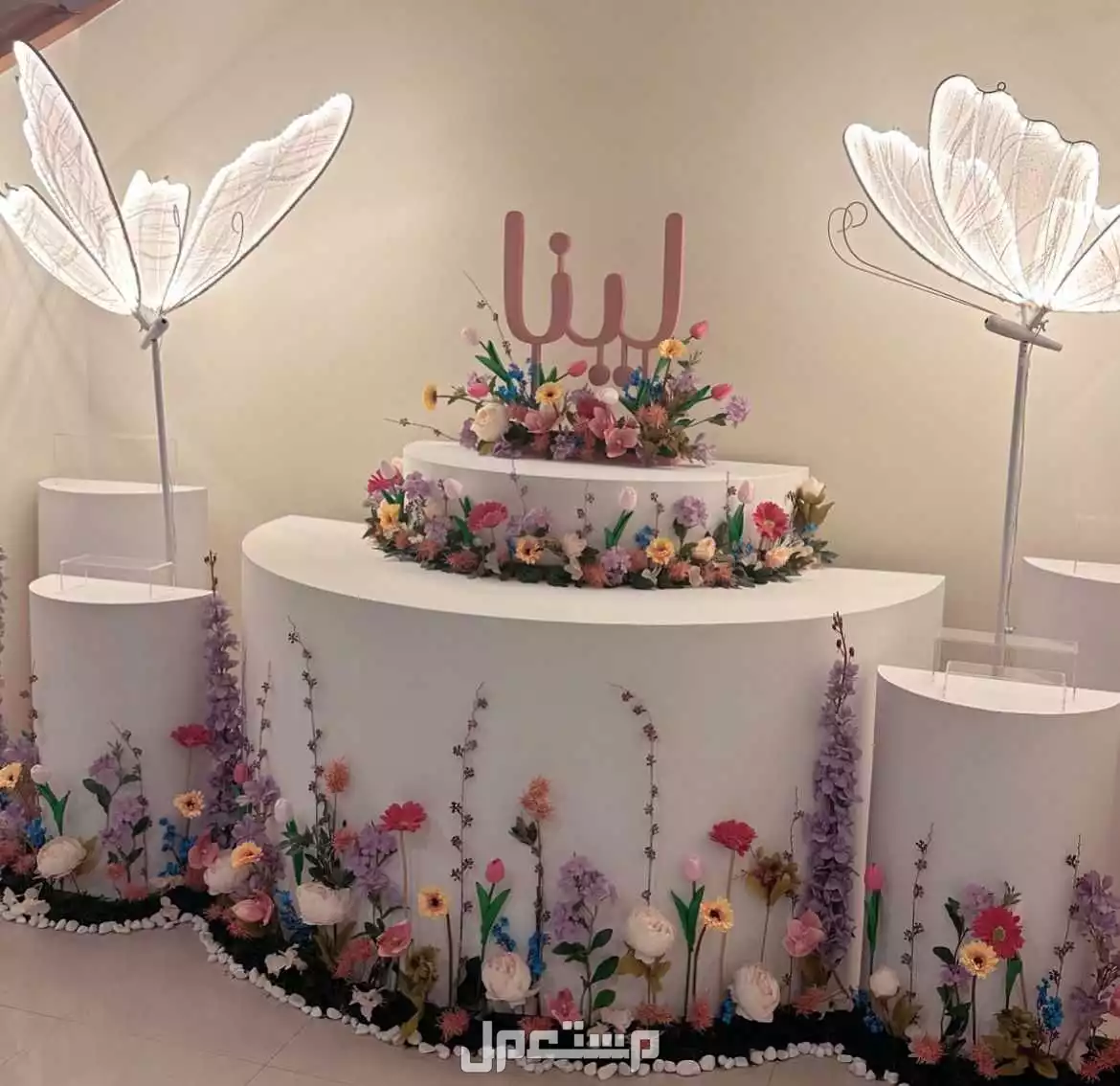 تاجير مداخل استقبال العيد طاولات طعام كنب بكجات كوشه الرياض