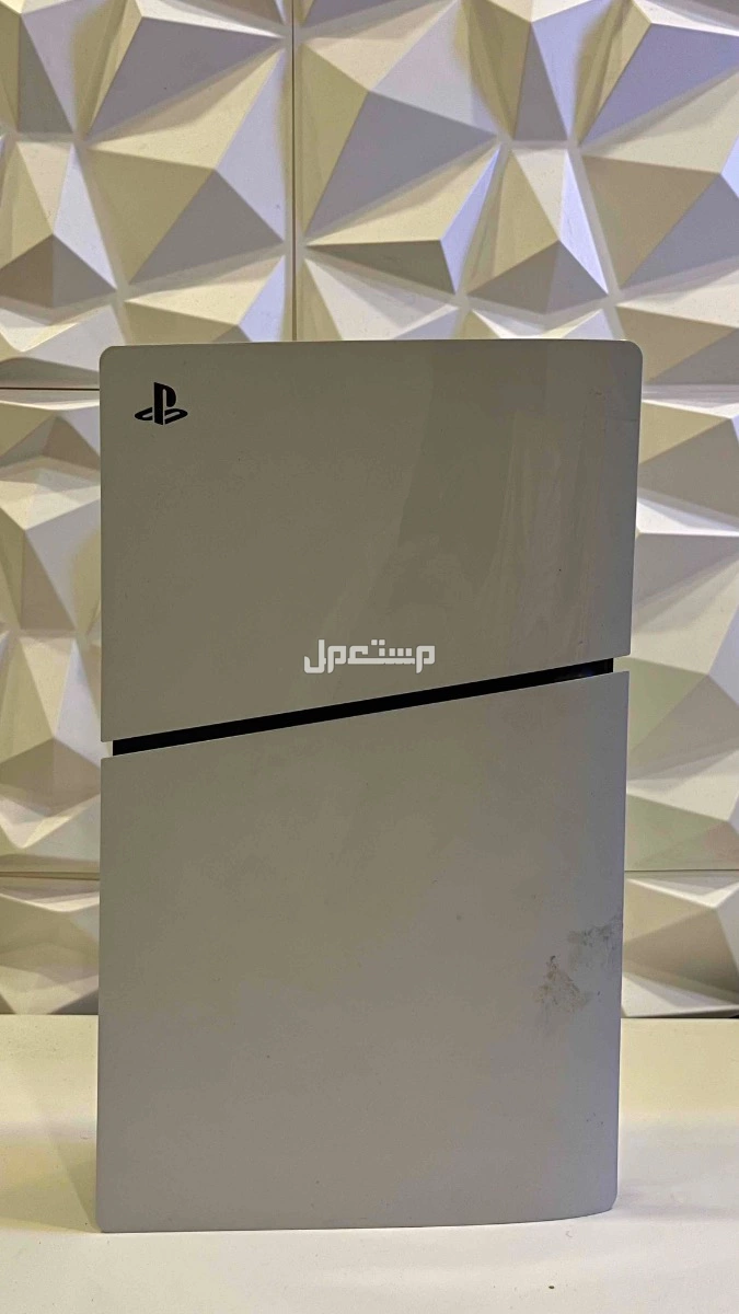 سوني 5 سليم للبيع في خميس مشيط بسعر 1300 ريال سعودي