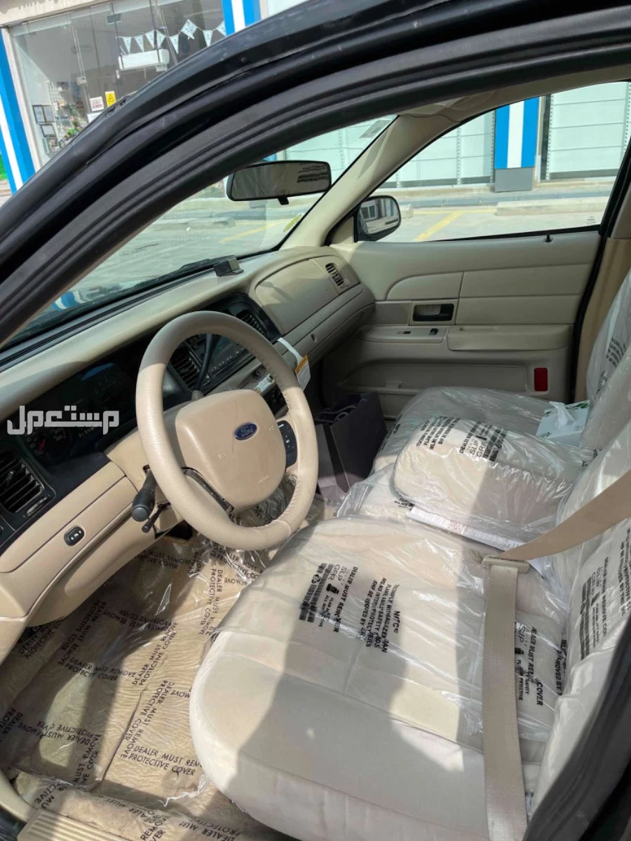 للبيع فورد كراون فكتوريا 2012 ممشئ 121 الف للبيع ع السوم