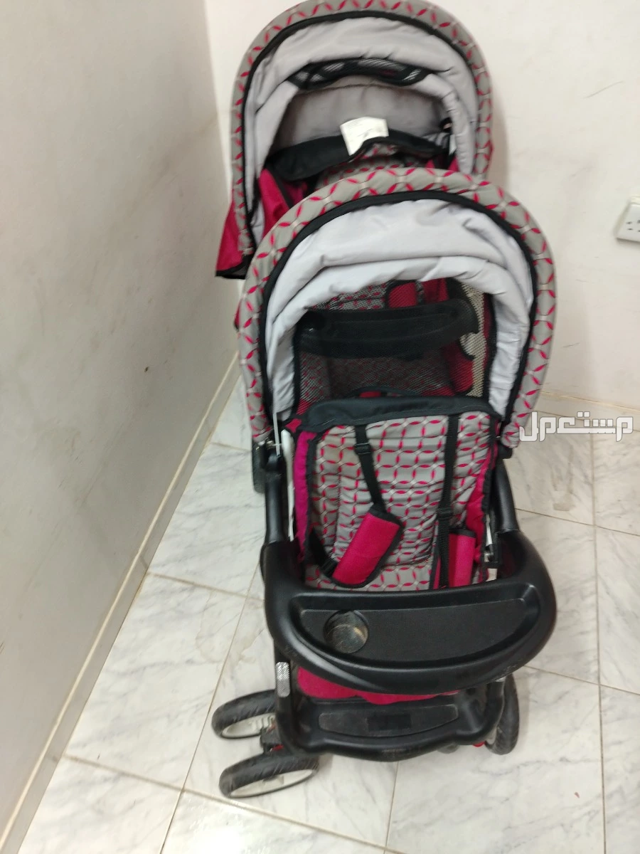 سياره اطفال توأم في الرياض مجاناً للمحتاج