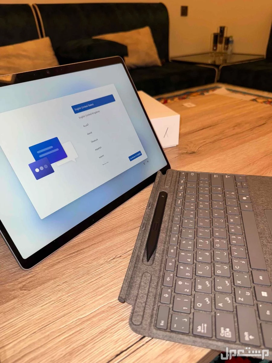 مايكروسوفت سورفيس Pro 256giga للبيع اخو الجديد