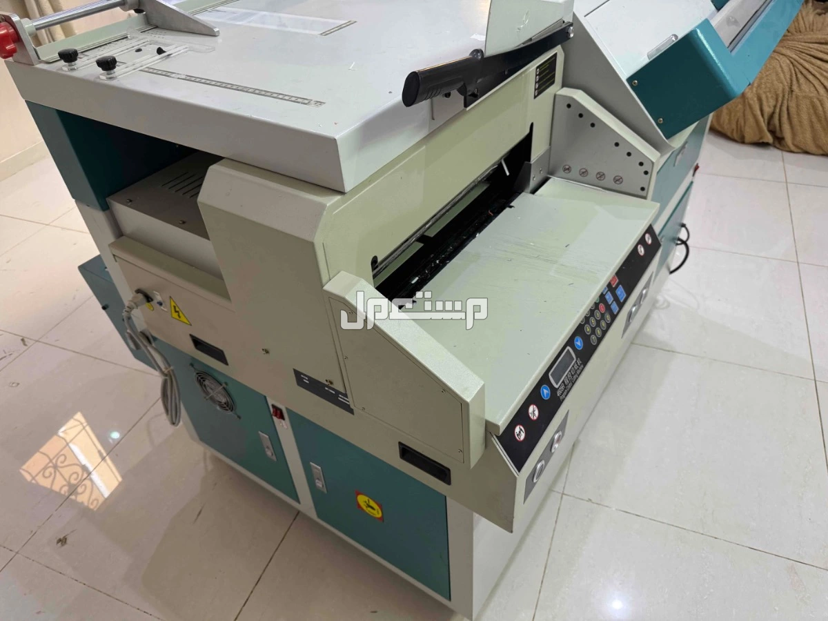 للبيع جهاز صانع الالبوم 12 في 1