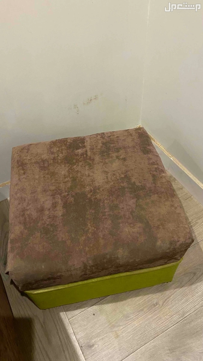 كنب في مكة ولي العهد مستعمل نظيف